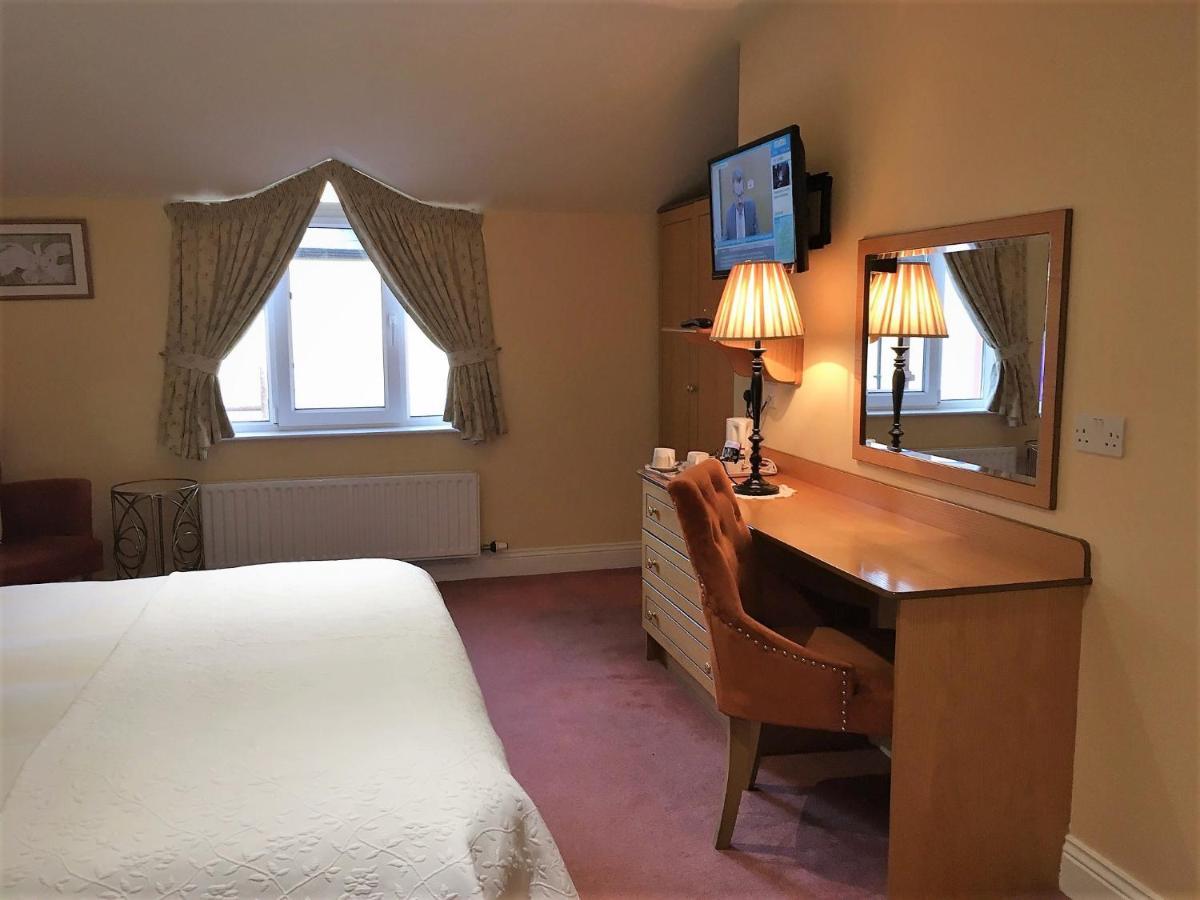 Bed and Breakfast Coastline House Дингл Экстерьер фото